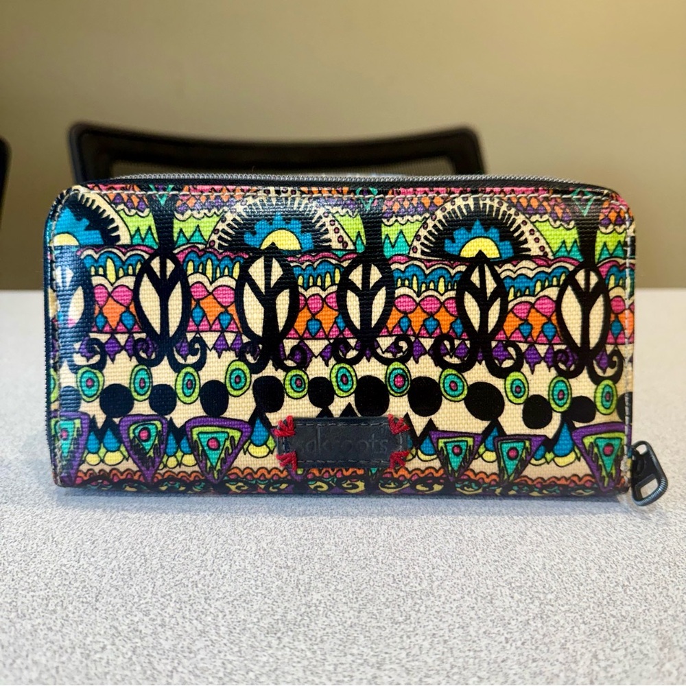 Sakroots Wallet Clutch Boho Abstract Design Multicolor Elephant Peace Signs